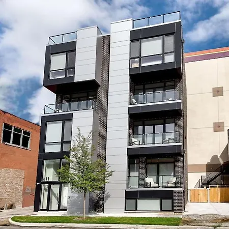 Holiday home New Construction Building In River North *