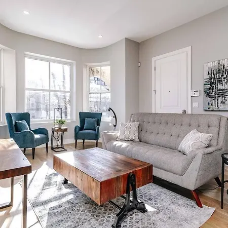Apartment Immaculate Brand New Downtown