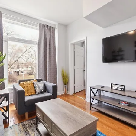 Apartment Comfortable In The Heart Of Bronzeville Chicago