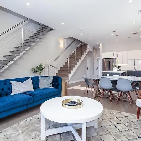 Breathtaking Downtown Penthouse B - Sleeps 11