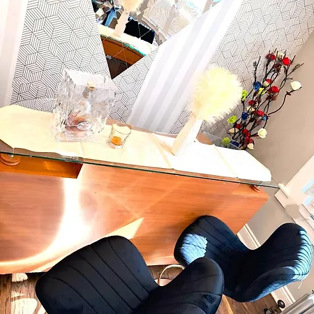 Fully Equipped Cozy 4/5 Br Chicago