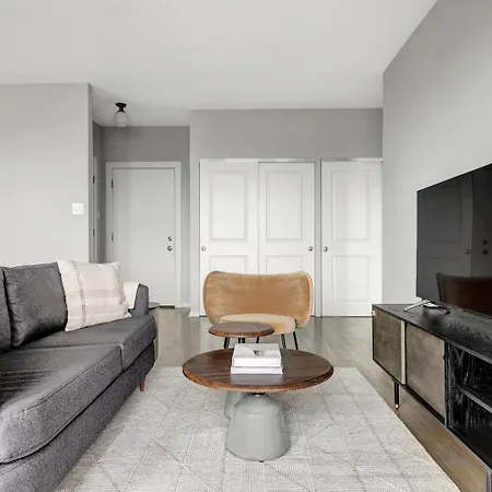 Lakeview 1br W Wd Nr L Wrigley Field Chi-472 * Chicago