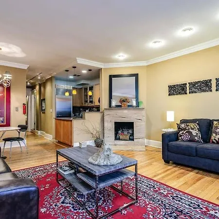 Brownstone 2 Entire Units Gold Coast Apartment *