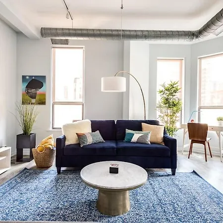 The Orleans - Entire Building - With Rooftop Deck Apartment