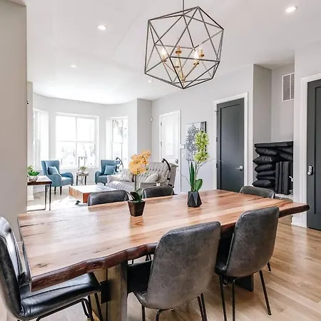 Immaculate Brand New Downtown
