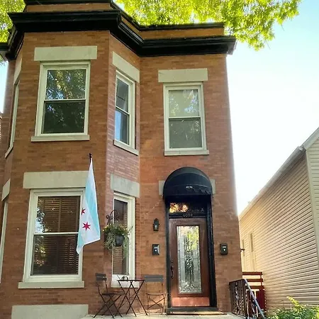 Irving Park Updated Vintage Unit 2-flat * Chicago