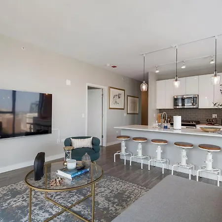 Apartment Aurelien Spacious In The Heart Of Gold Coast *