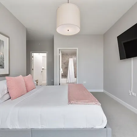 Apartment Aurelien Spacious In The Heart Of Gold Coast