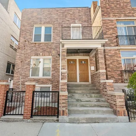 Spacious 3brcondo Near Wrigley Depaul +freeparking