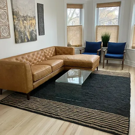 Modern Logan Square 1 Bedroom Flat Apartment Chicago