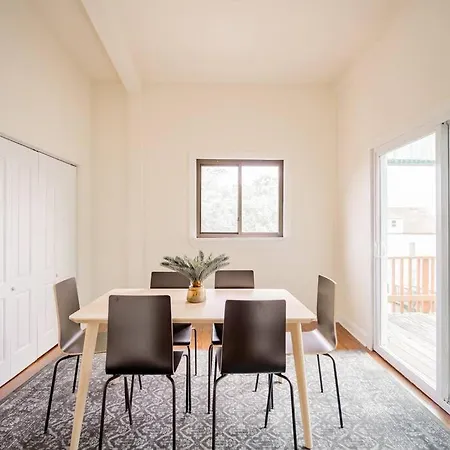Lively 3br In - Milwaukee N3 Apartment