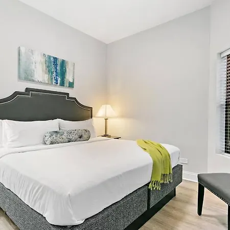 Relaxing 3br With King Beds & Washer - Lawndale 1 & 2 Rep * Chicago
