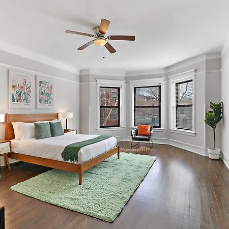 Apartment Modern & Spacious 3br With In-unit Laundry - Bstone 2 *
