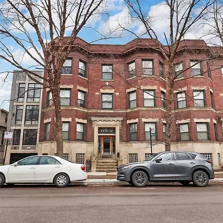 Modern & Spacious 3br With In-unit Laundry - Bstone 2 Chicago