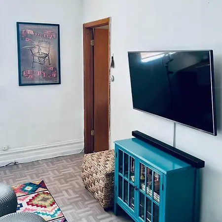 Homey And Private 1 Bed Located 15min To City * Chicago
