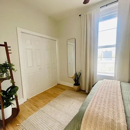 Stunning 4bd/2ba Getaway Apartment