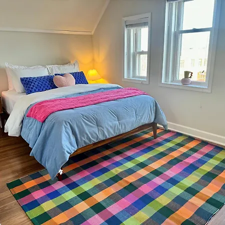 Stunning 4bd/2ba Getaway Apartment Chicago