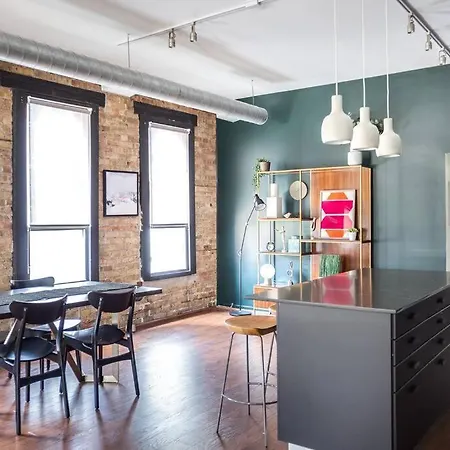 Apartment Luxury Downtown Penthouse With Private Rooftop