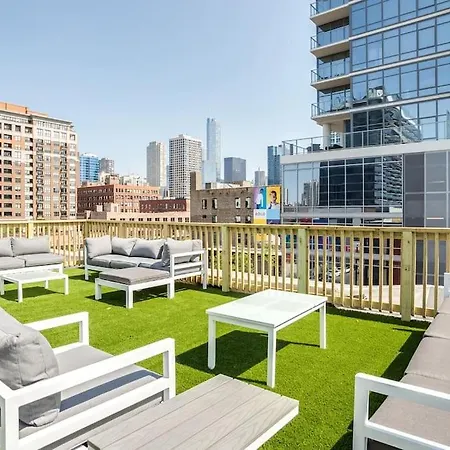 The Orleans - Entire Building - With Rooftop Deck Chicago