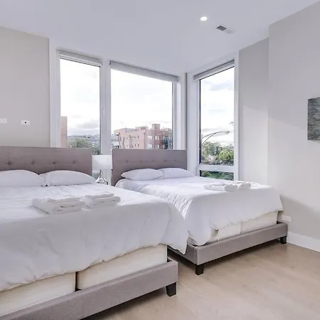 2 Newly Built Luxury With Private Roofdeck