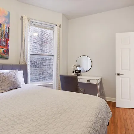 Comfortable In The Heart Of Bronzeville * Chicago