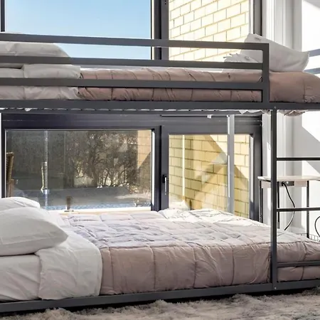 Apartment Insta-worthy 3bed 2bath Brand New W Balcony