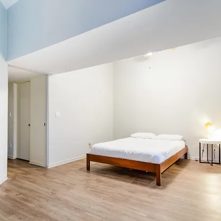 Beautifully Remodeled Flat Downtown #3n * Chicago