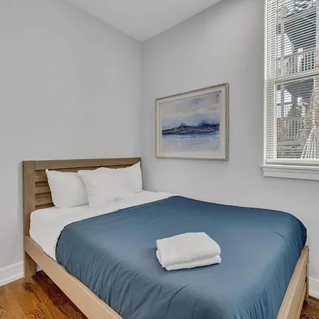 Spacious Bucktown Sanctuary Holiday home *