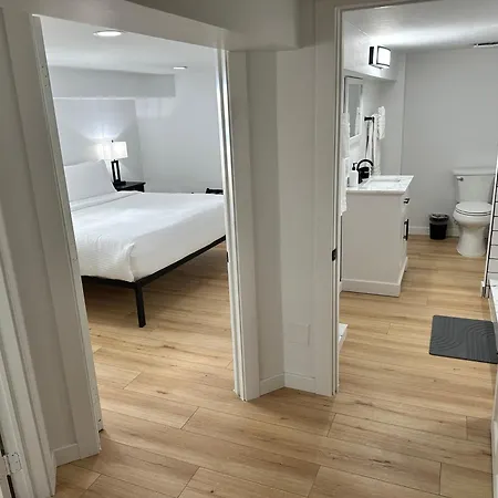 Luxe Spacious Sfh In Bucktown With Secure Parking Holiday home Chicago