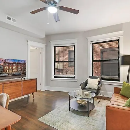 Apartment Modern & Spacious 3br With In-unit Laundry - Bstone 2