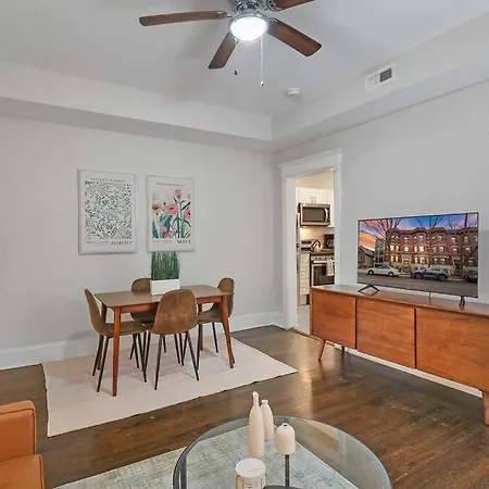 Apartment Modern & Spacious 3br With In-unit Laundry - Bstone 2 *