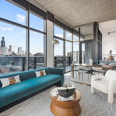 Fulbrix Bright Designer With West Loop Views Chicago