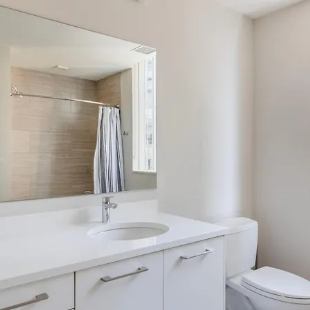 Apartment River North 1br W Coffee Shop Gym Nr Chi-972