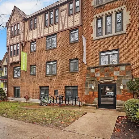 Trendy In - Kenwood 103 & 303 Rep Chicago