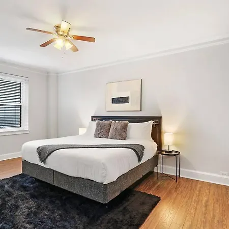 Cozy & Radiant 2br - Bstone 605 Apartment
