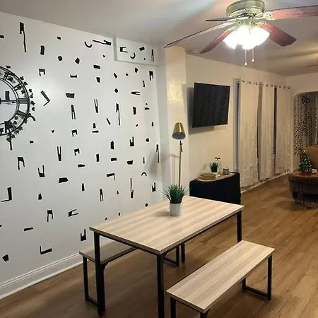 Comfy & Modern 3br Free Wifi Free Parking *