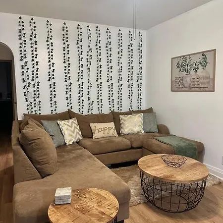 Apartment Comfy & Modern 3br Free Wifi Free Parking Chicago