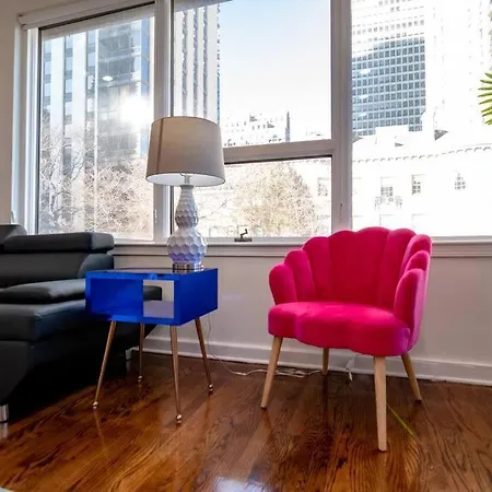 Apartment French Design Luxurious Downtown 3br Sleeps 8 Guests *