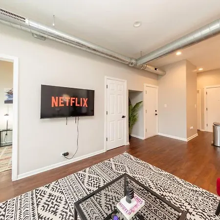 The Secret West Loop Oasis With In-unit Washer And Dryer For Up To 6 Guests * Chicago