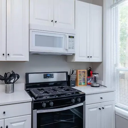 Apartment The Secret West Loop Oasis For Up To 4 Guests Chicago
