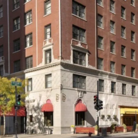 Saint Clair - Magnificent Mile