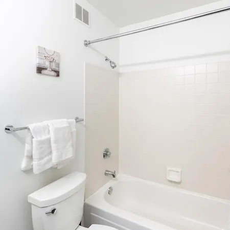 Envitae 3br Luxury Corner Loft With Navy Pier Views Chicago