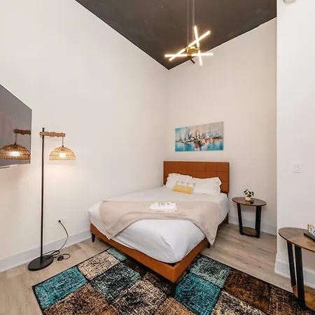 Spacious 5br Luxury Perfect For Group Sleeps 12 Near Mccormick Place, Grant Park And Soldier Field Apartment Chicago