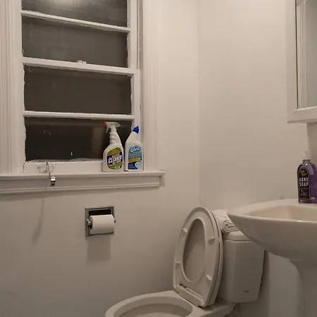 Discover Chicago, Spacious 4br Retreat W/ Parking