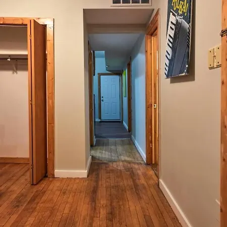 Cityscape Retreat 3br Haven With Free Parking Apartment *