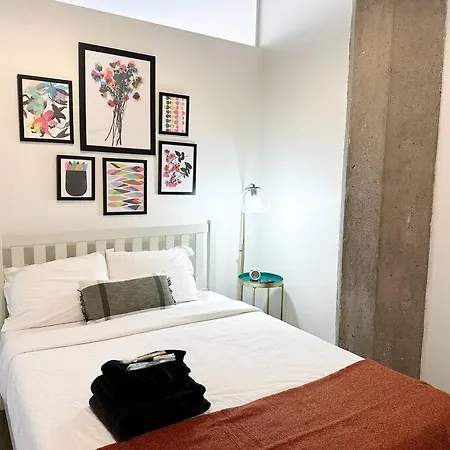 Modern 2br With Skyline View, Optional Parking & Gym Access Near Mccormick, Museum Campus, Grant Park & Soldier Field * Chicago