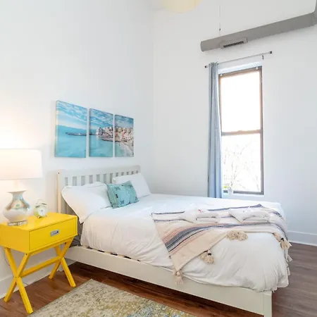 Mccormick Place 420-friendly 3br-2ba With Optional Parking - Sleeps 8 * Chicago