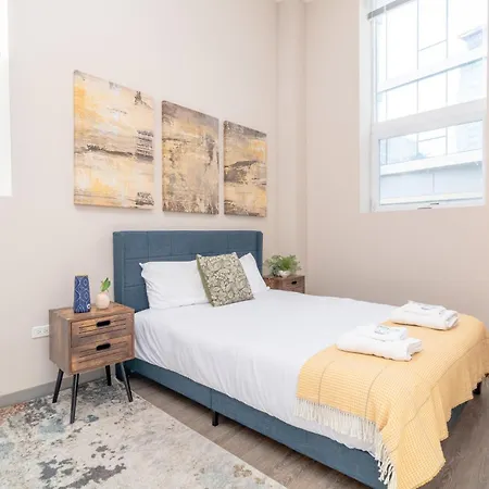 Mccormick Place Magnificent 2br With Optional Parking, Patio, Gym Access Near Grant Park, Museums, Soldier Field & Shore Apartment