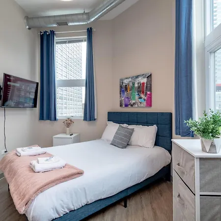 Chic South Loop 2br With Gym And Optional Parking Near Grant Park, Mccormick Place, Museum Campus & Downtown Apartment Chicago