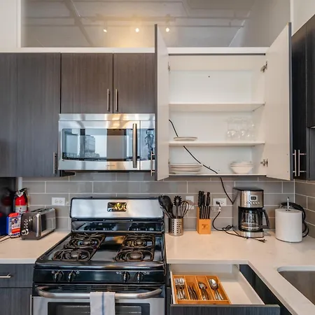 Apartment Family Friendly 2br South Loop With Optional Parking And Gym Access Sleeps Up To 8 Near Mccormick Place And Soldier Field